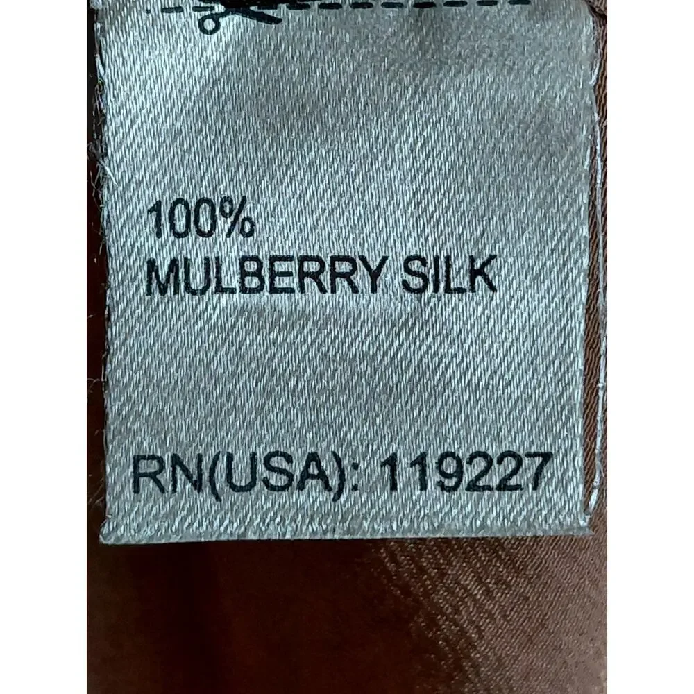 Massimo Dutti 100% Silk V-Neck Lightweight Breathable Blouse Women Size 4 - Picture 10 of 10